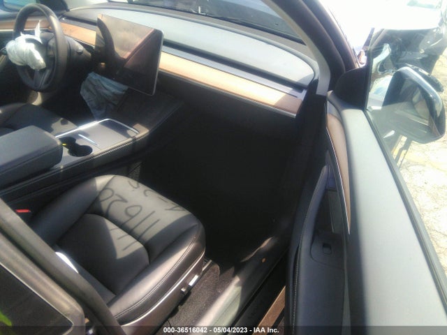 Tesla Model Y Performance 2022 7SAYGDEF2NF543946 Image 7