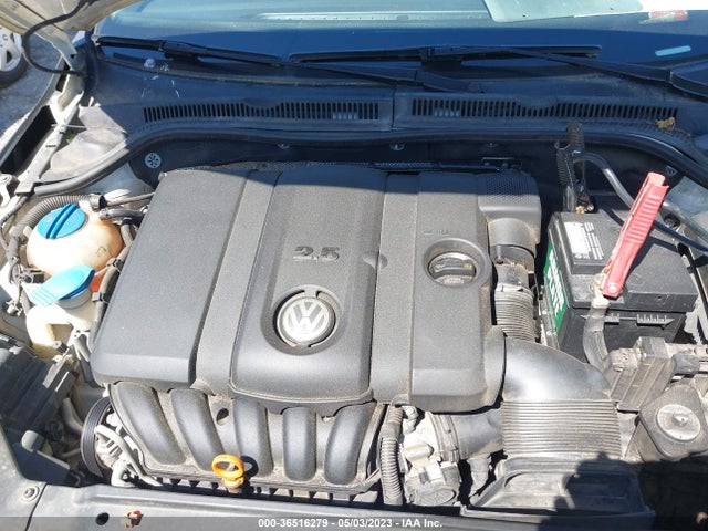 2013 VOLKSWAGEN JETTA SEDAN SE VIN: 3VWDP7AJ2DM434434