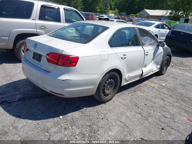 2013 VOLKSWAGEN JETTA SEDAN SE VIN: 3VWDP7AJ2DM434434
