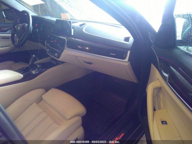 WBAJE7C39HG890020 BMW 5 Series 540i Xdrive