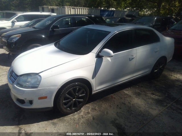 2010 VOLKSWAGEN JETTA SEDAN SE VIN: 3VWRX7AJ8AM028823