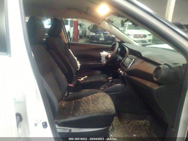 3N1CP5BV7NL528663 Nissan KICKS S