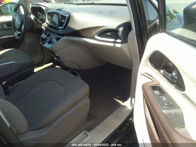 Chrysler Voyager L 2020 2C4RC1AG5LR249467 Image 5