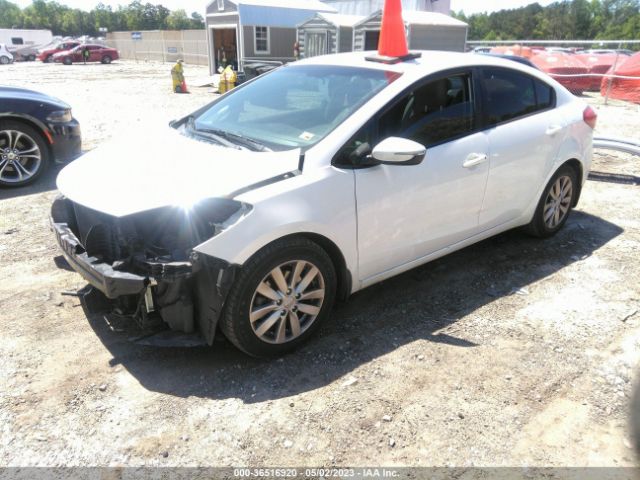 KNAFX4A66G5470639 KIA FORTE LX