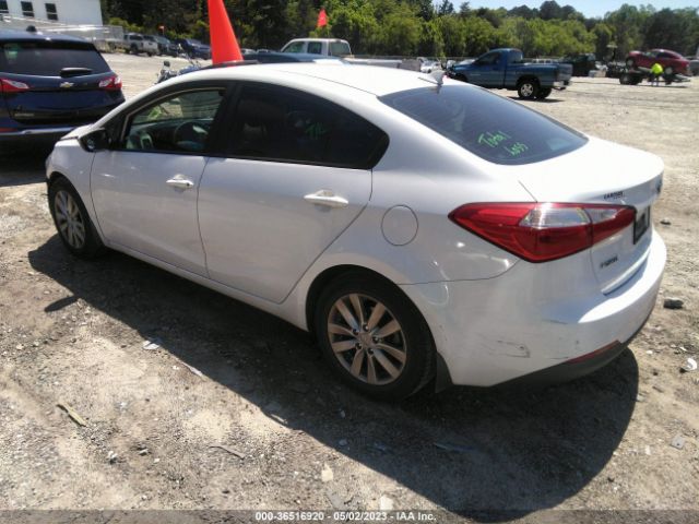 KNAFX4A66G5470639 KIA FORTE LX