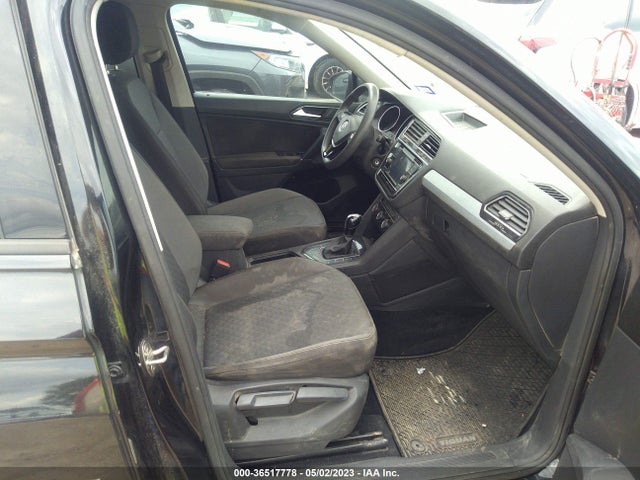 3VV1B7AX6JM026590 Volkswagen TIGUAN S
