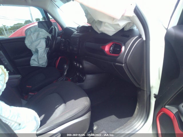 ZACCJBCT7FPC18077 Jeep Renegade Trailhawk