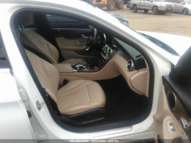55SWF4JB8GU133003 Mercedes-Benz C 300 Sport/luxury/