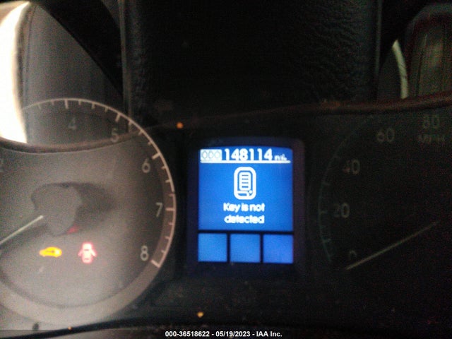 2009 HYUNDAI GENESIS VIN: KMHGC46E19U024440