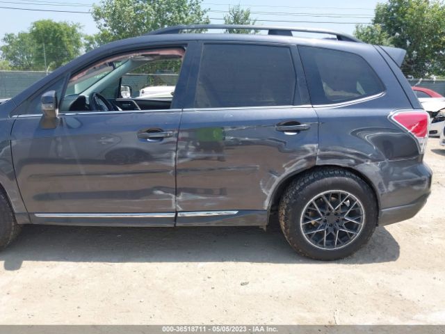 JF2SJGWC9HH553731 Subaru Forester Touring