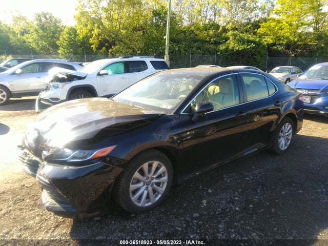 Toyota CAMRY LE 2018 JTNB11HK3J3017730 Image 2