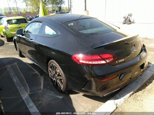 W1KWJ8DB6LF991424 Mercedes-Benz C-class C 300