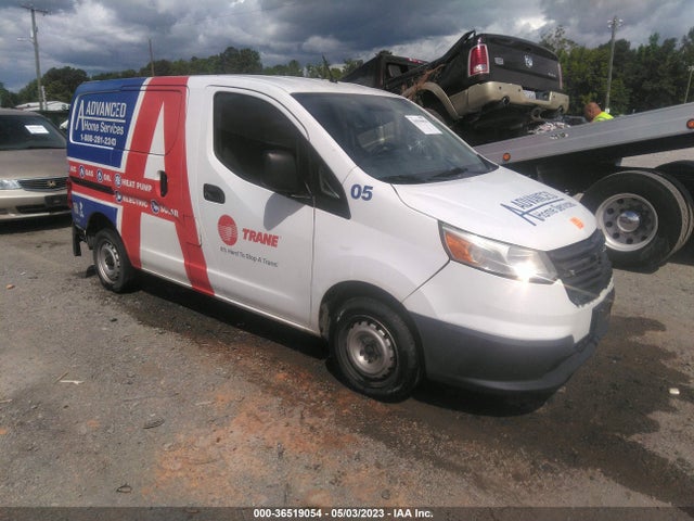 2015 3N63M0YN9FK695451 main image