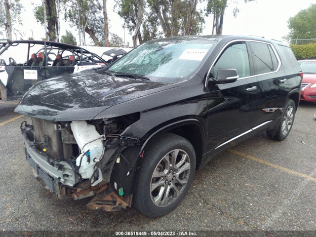 Chevrolet Traverse Premier 2019 1GNERKKW7KJ204467 Image 2