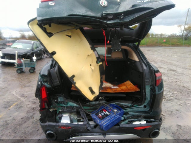 ZASPAKBN0K7C40828 Alfa Romeo Stelvio Ti Lusso