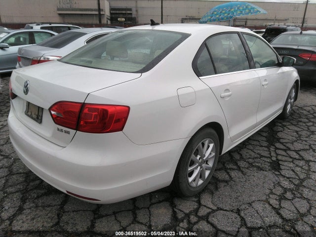 2013 VOLKSWAGEN JETTA SEDAN SE W/CONVENIENCE VIN: 3VWDP7AJ1DM446820