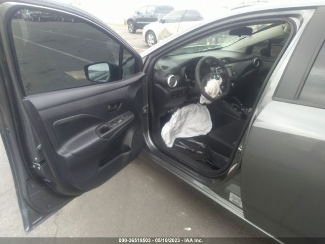 3N1CN8DV4ML822590 Nissan VERSA S