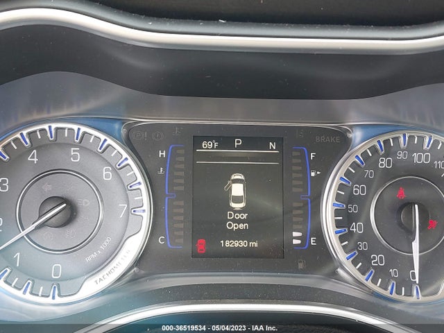 1C3CCCAB8FN533378 Chrysler 200 Limited