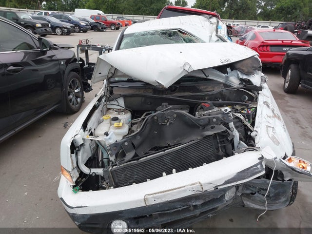1C4NJRBB7FD184022 Jeep Patriot Sport