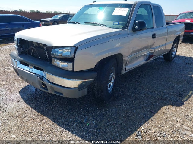 2004 CHEVROLET SILVERADO 1500 LS VIN: 2GCEC19T241207502