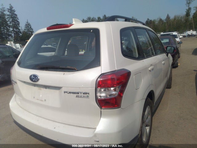 Subaru Forester 2.5i 2016 JF2SJABCXGH520397 Image 6