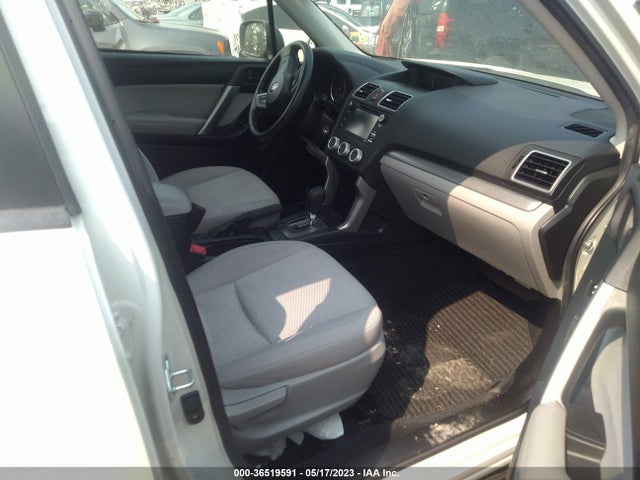 Subaru Forester 2.5i 2016 JF2SJABCXGH520397 Image 7