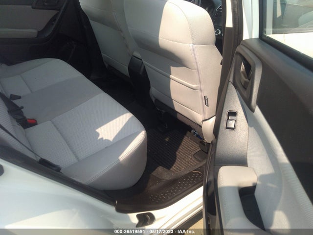 Subaru Forester 2.5i 2016 JF2SJABCXGH520397 Image 10