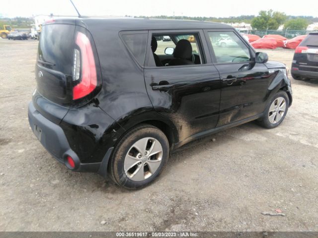 KNDJN2A2XF7156418 KIA Soul Base