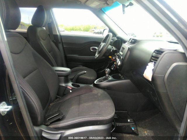 KNDJN2A2XF7156418 KIA Soul Base
