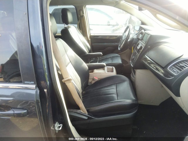 2C4RC1BG3ER112254 Chrysler Town & Country Touring