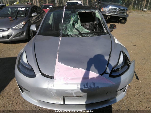 Tesla Model 3 Long Range 2018 5YJ3E1EB4JF087502 Image 6