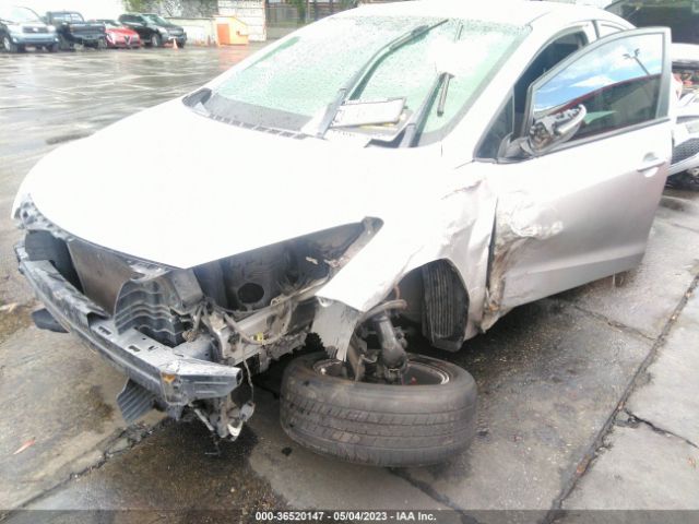KNAFX4A62F5340582 KIA FORTE LX