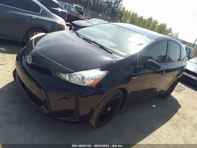 Toyota Prius V Two/five/three/four 2017 JTDZN3EU0HJ059190 Image 2