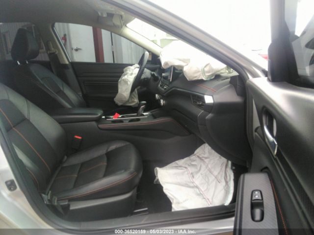 1N4BL4CV4KC159464 Nissan Altima 2.5 Sr