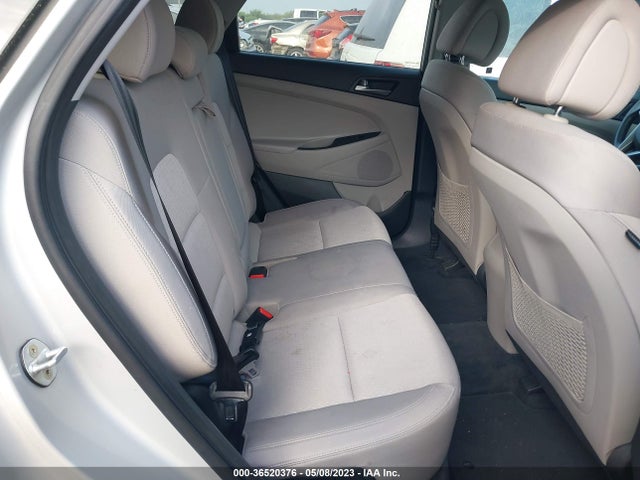 2016 HYUNDAI TUCSON SE VIN: KM8J33A47GU076814