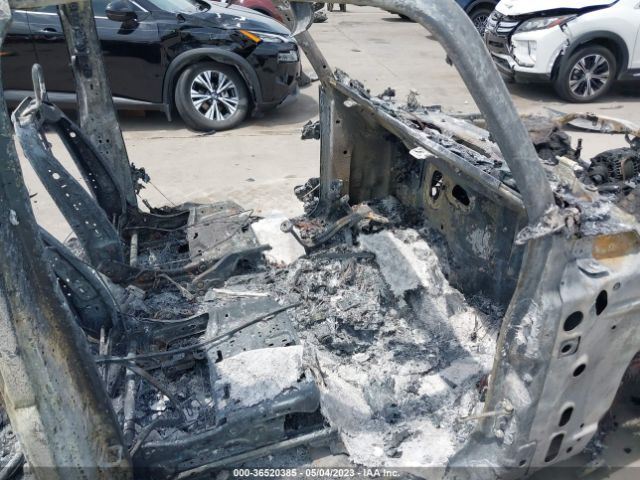1C4HJXEG8LW151071 Jeep Wrangler Unlimited Sahara