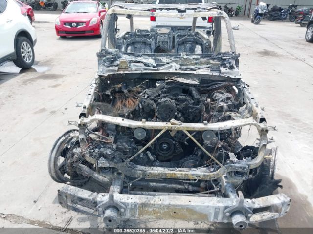 1C4HJXEG8LW151071 Jeep Wrangler Unlimited Sahara
