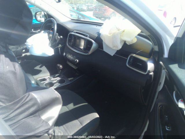 5XYPG4A51JG404044 KIA Sorento Lx V6