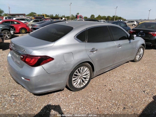 2016 Infiniti Q70, VIN: JN1BY1PP8GM630185