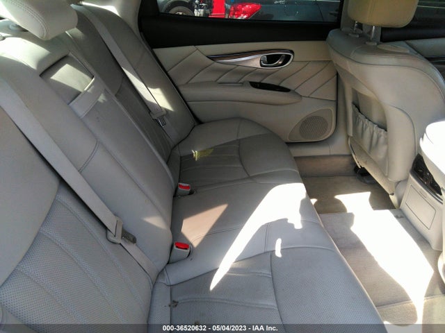 2016 Infiniti Q70, VIN: JN1BY1PP8GM630185