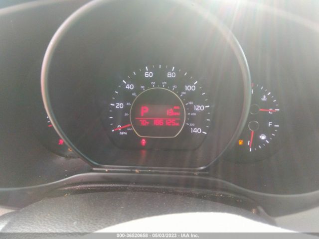 KNDJP3A52G7863797 KIA SOUL +