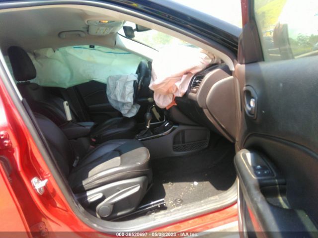 3C4NJCBB3KT658131 Jeep Compass Altitude