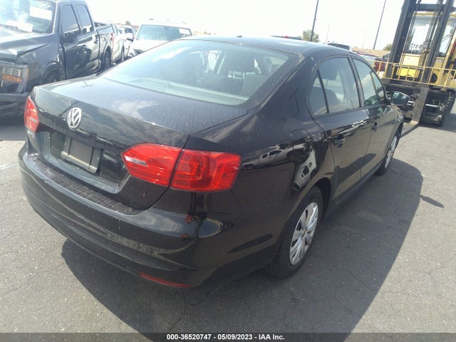 3VW2K7AJ2EM410545 Volkswagen Jetta Sedan S
