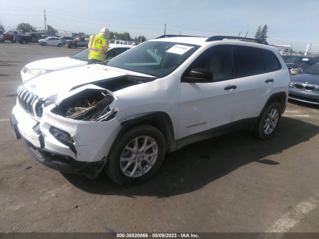 1C4PJMAB4GW117302 Jeep Cherokee Sport