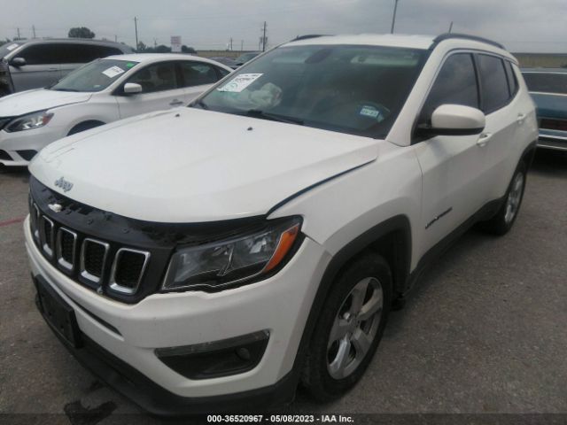 3C4NJCBB7JT193996 Jeep Compass Latitude