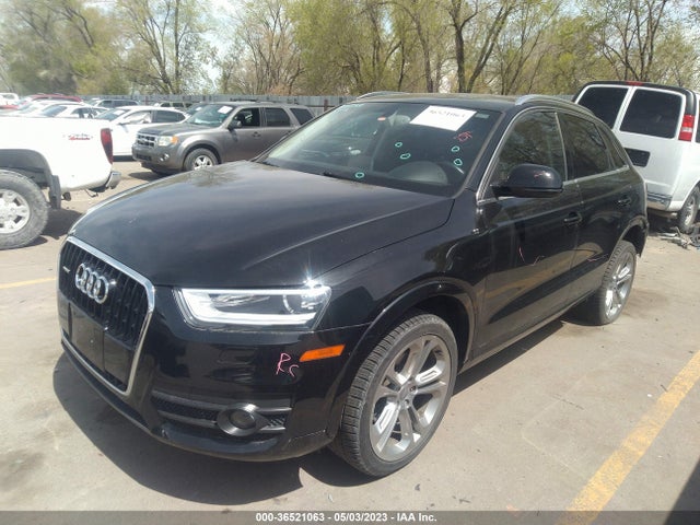 WA1GFCFS8FR012709 Audi Q3 2.0t Prestige