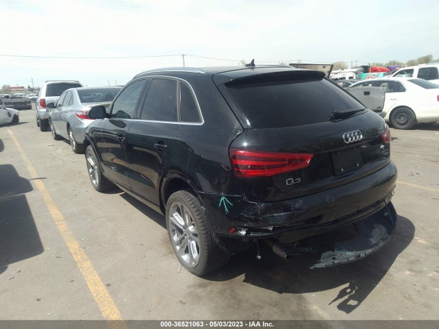 WA1GFCFS8FR012709 Audi Q3 2.0t Prestige