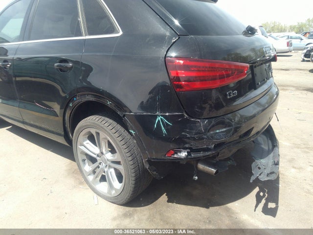 WA1GFCFS8FR012709 Audi Q3 2.0t Prestige