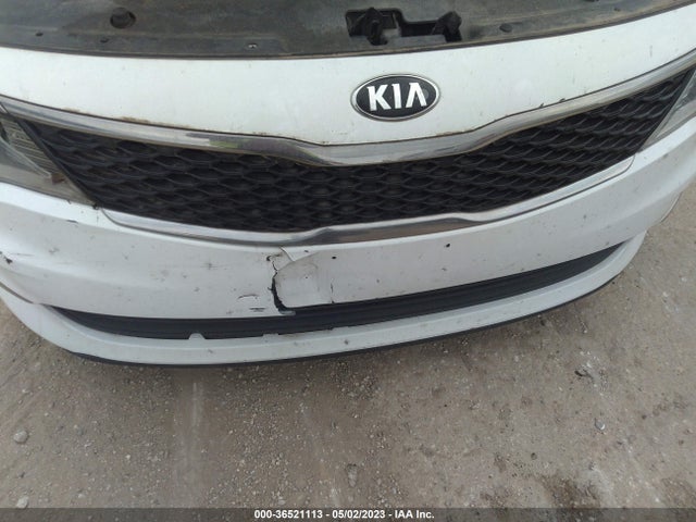 KIA Optima Lx 2016 5XXGT4L31GG061174 Image 8