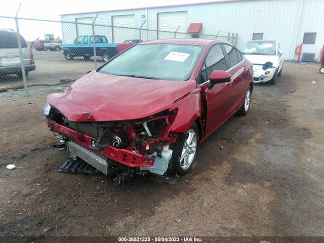 Chevrolet Cruze Lt Auto 2018 1G1BE5SM3J7157384 Image 2